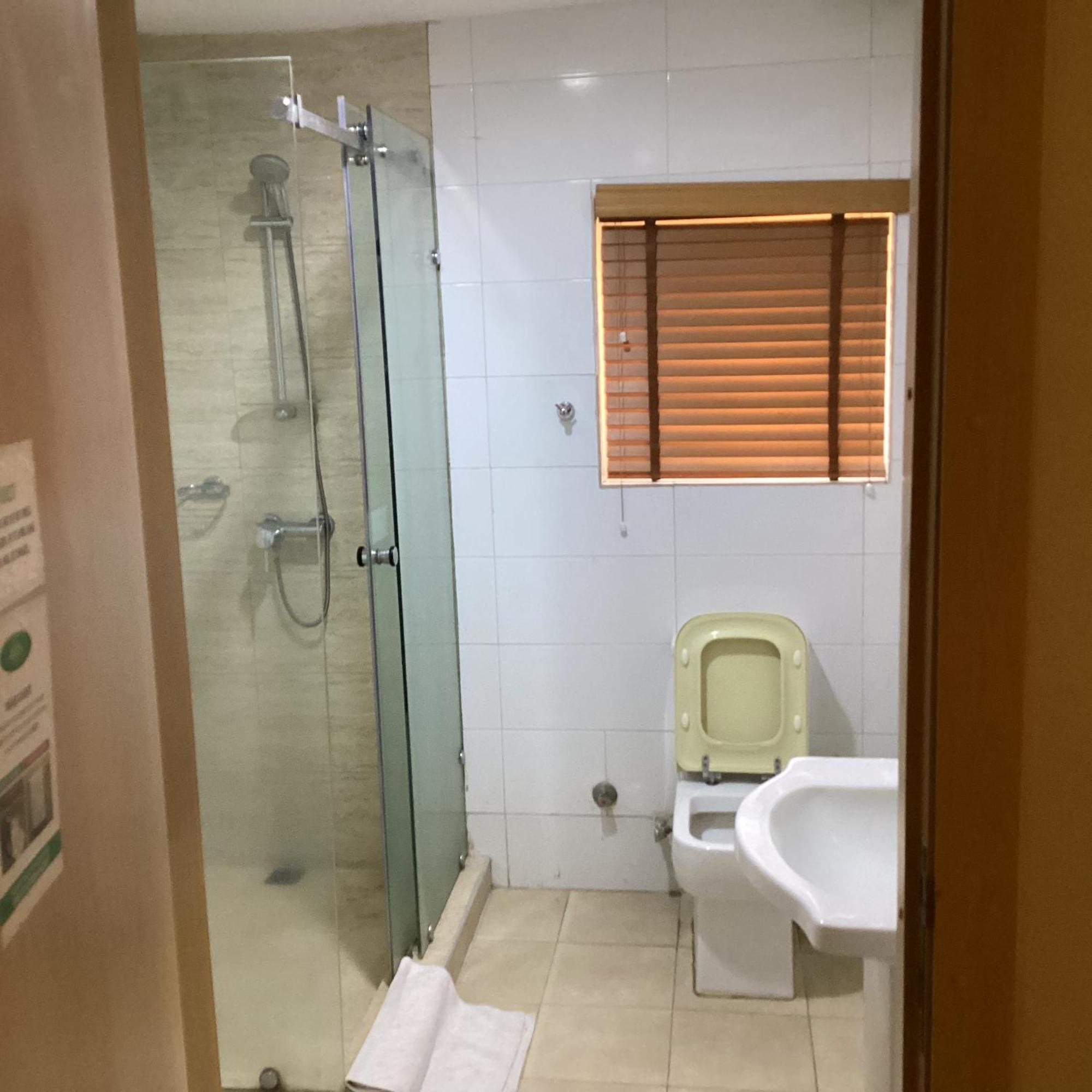 Adis Hotels Ibadan Kültér fotó